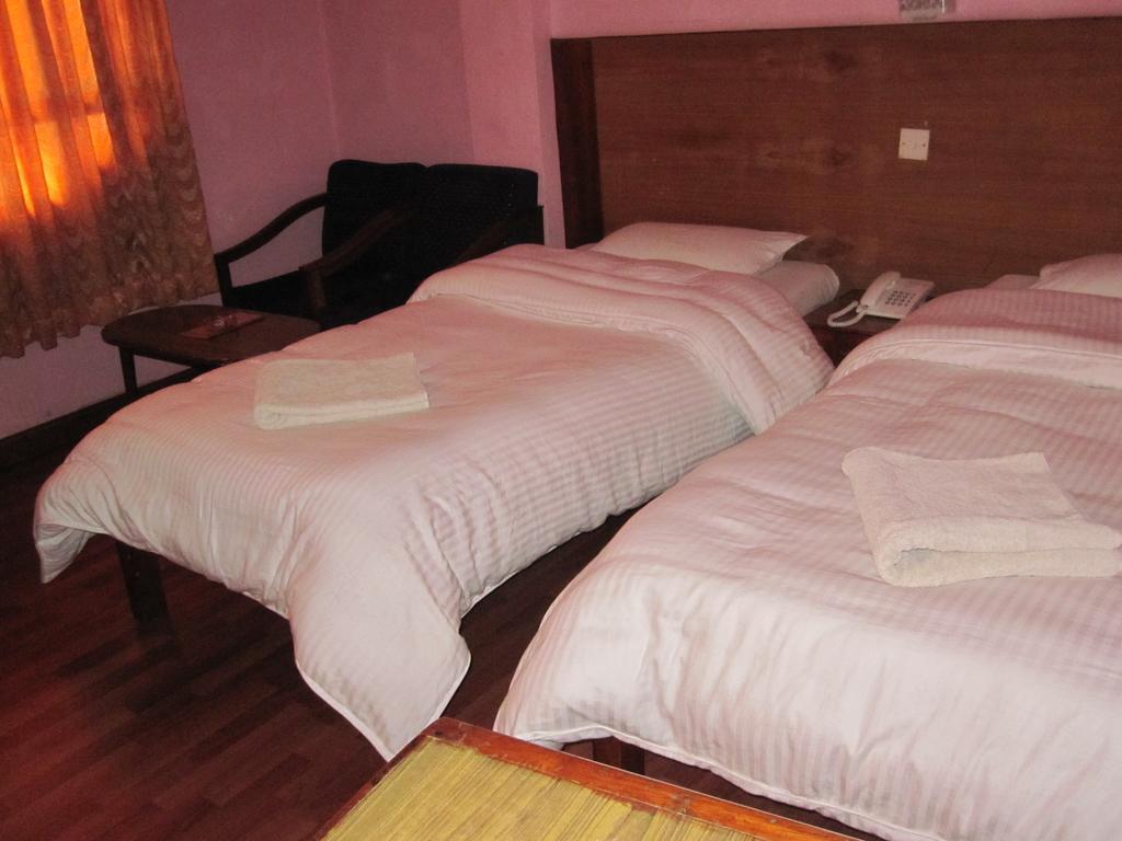 Tasi Dhargey Inn Катманду Экстерьер фото